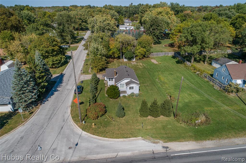 5305 Lapeer Road, Burton, MI 48509 — Photo 53