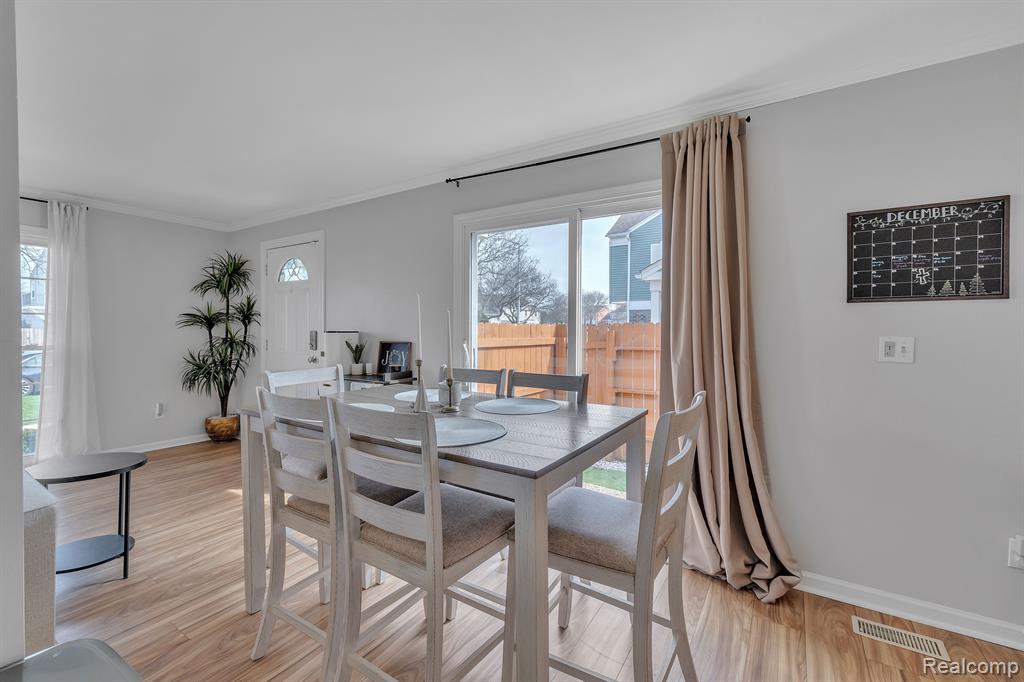 23625 STONEHENGE Boulevard, Novi, MI — Photo 12