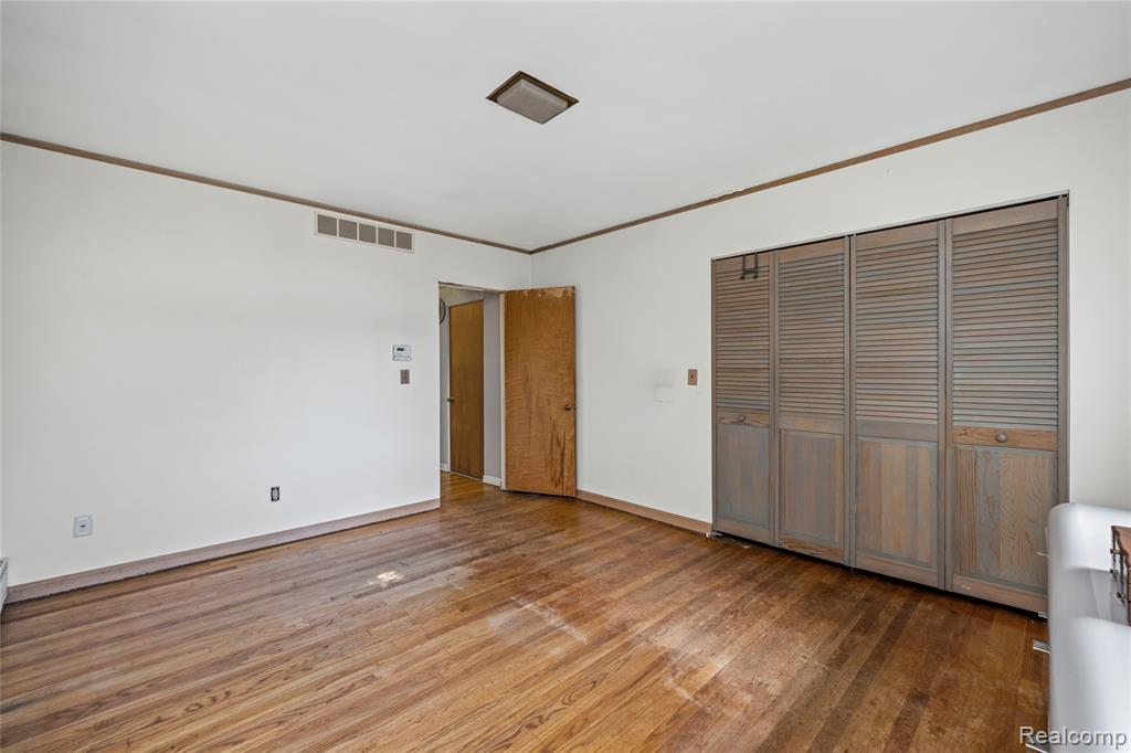 6351 Alden Drive, West Bloomfield, MI 48324 — Photo 28