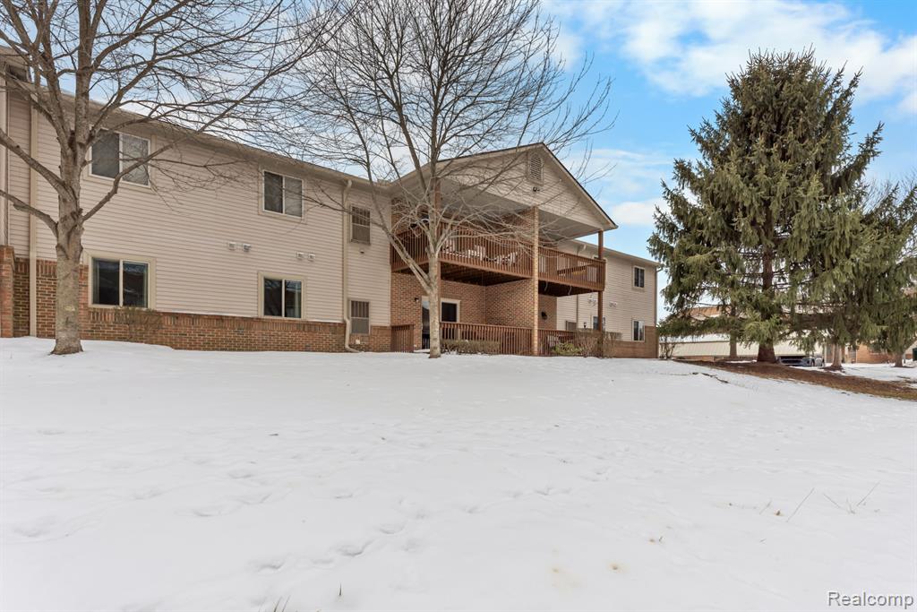 9624 Sawgrass Court, Belleville, MI 48111 — Photo 20