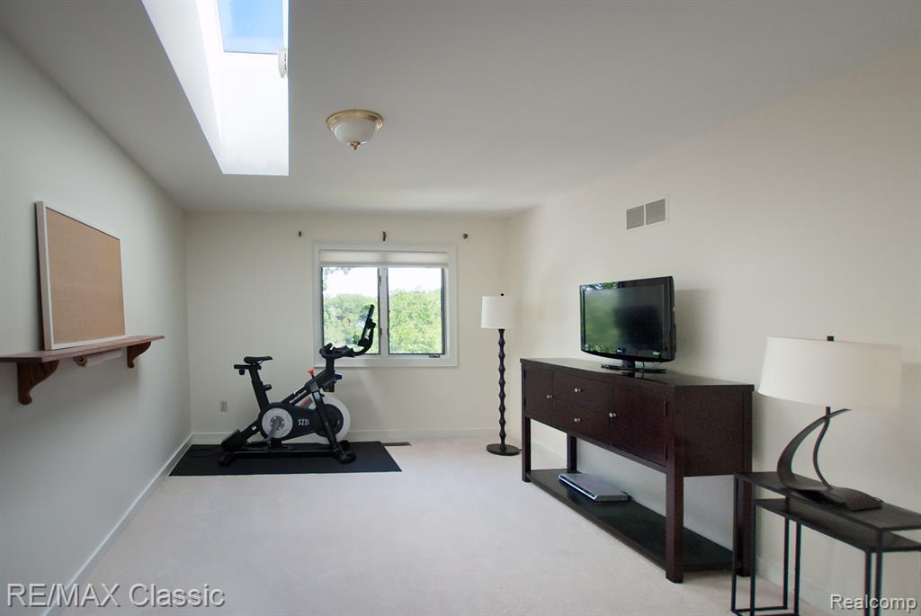 218 Whitlock Street, 10, Saline, MI 48176 — Photo 23