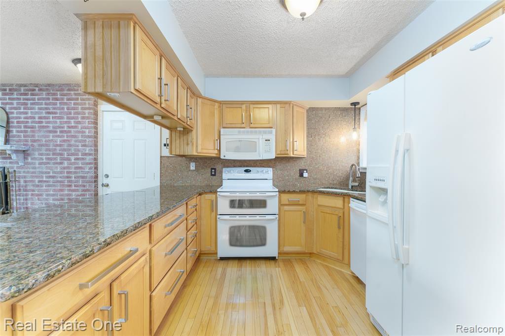10846 Colony Road, Pinckney, MI 48169 — Photo 22