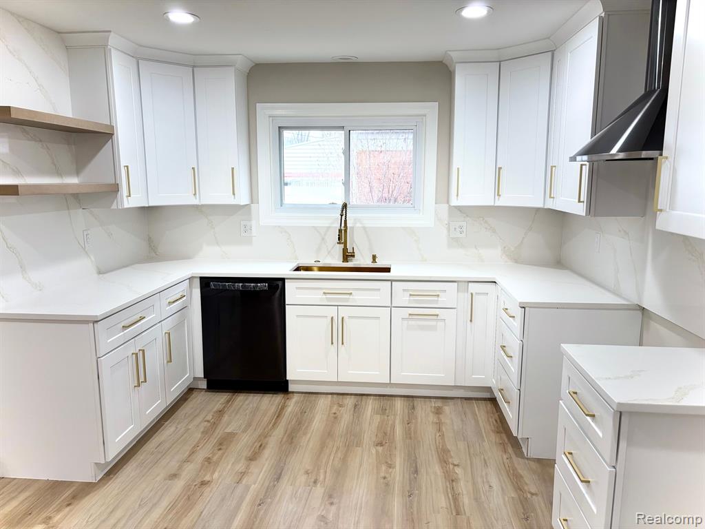 5246 MCKINLEY Road, Warren, MI 48091 — Photo 24
