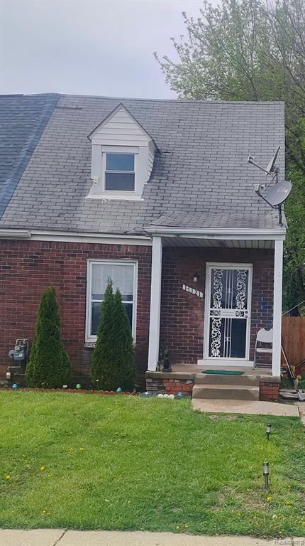 224 S SE Kenbrook Street, Grand Rapids, MI, 49548