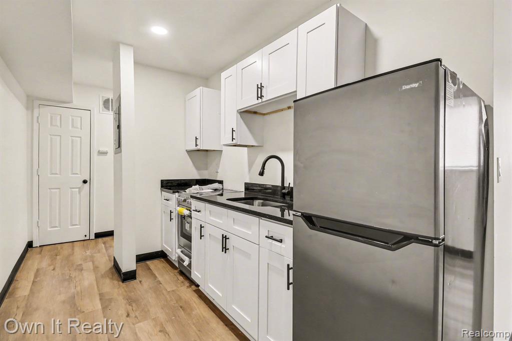 13031 Joy Road, Detroit, MI 48228 — Photo 15