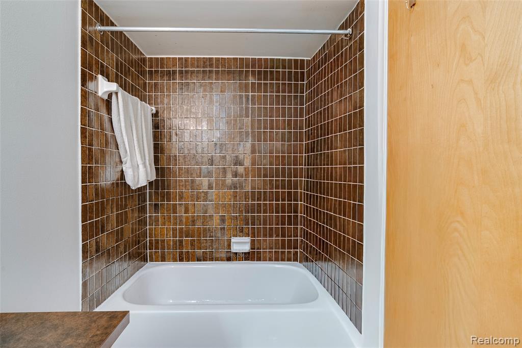 41617 Bedford Drive, Canton, MI 48187 — Photo 18