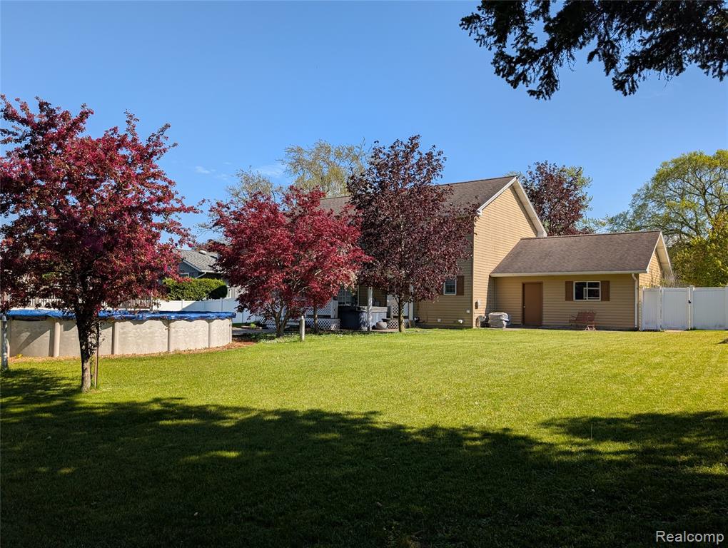 285 W Irwin Street, Bad Axe, MI 48413 — Photo 9