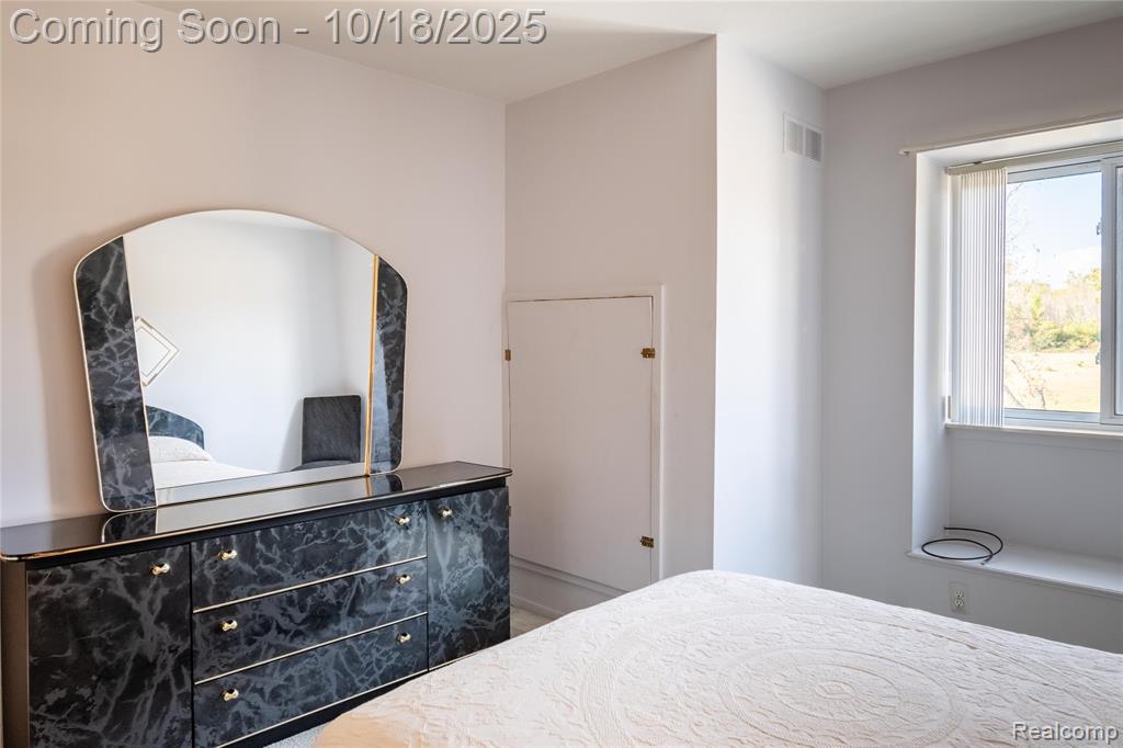 41134 N Woodbury Green Drive, Van Buren, MI 48111 — Photo 16