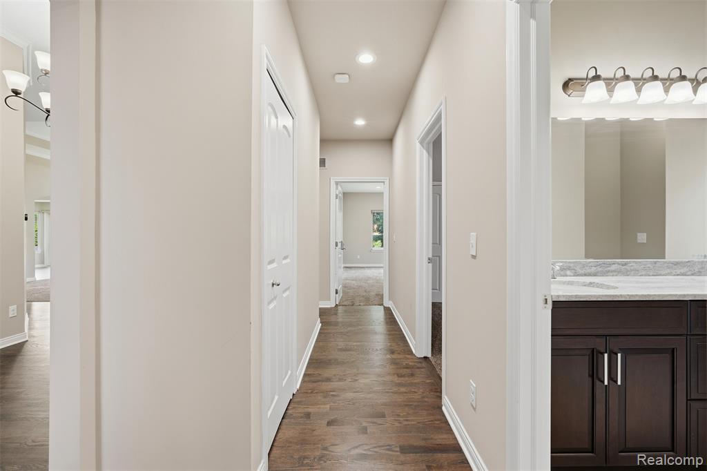 7419 Park Terrace Lane, Shelby Twp, MI 48317 — Photo 18