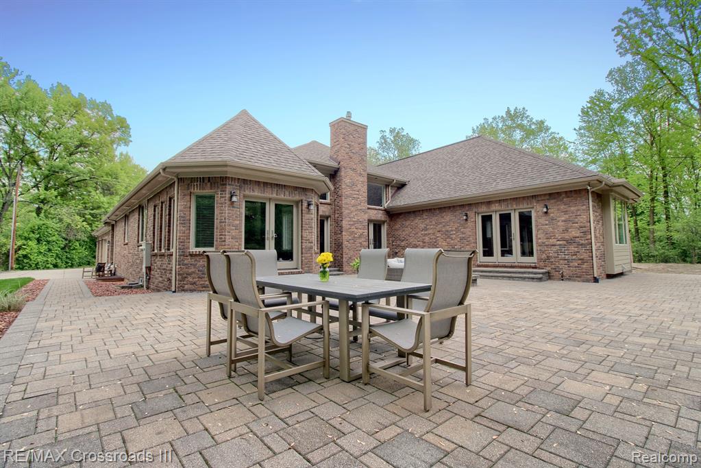 47605 HANFORD Road, Canton, MI 48187 — Photo 37