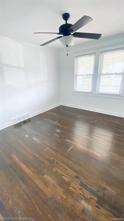 465 E OAKRIDGE #1 Street, Ferndale, MI 48220 — Photo 9