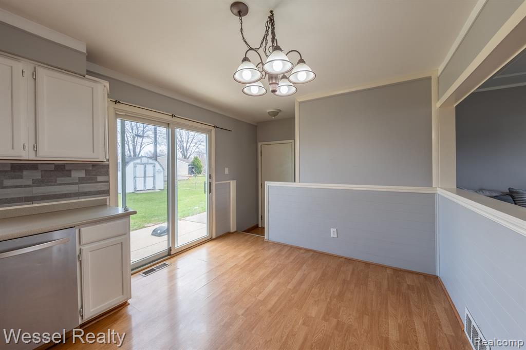 41948 Betley Drive, Sterling Heights, MI 48313 — Photo 13