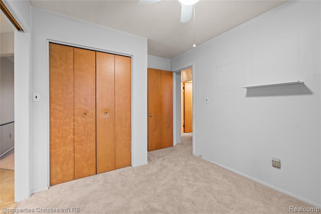 7479 Carrousel Boulevard, Westland, MI — Photo 19