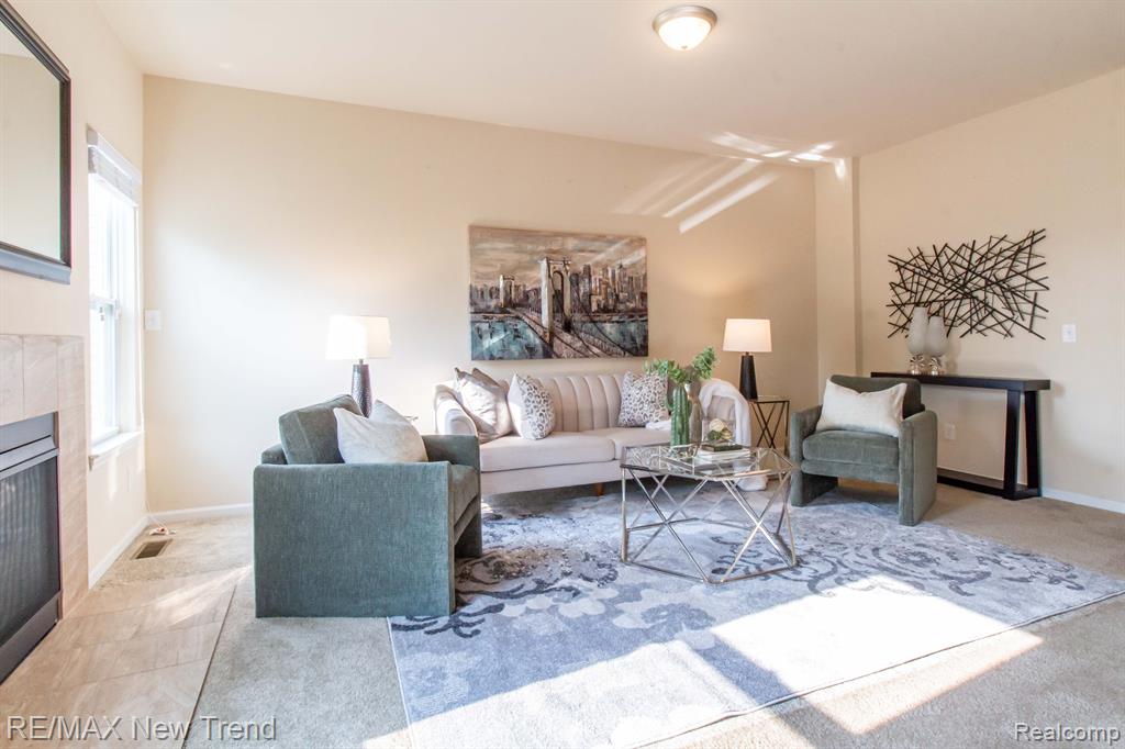 24485 ROSEMONT Drive, South Lyon, MI 48178 — Photo 7