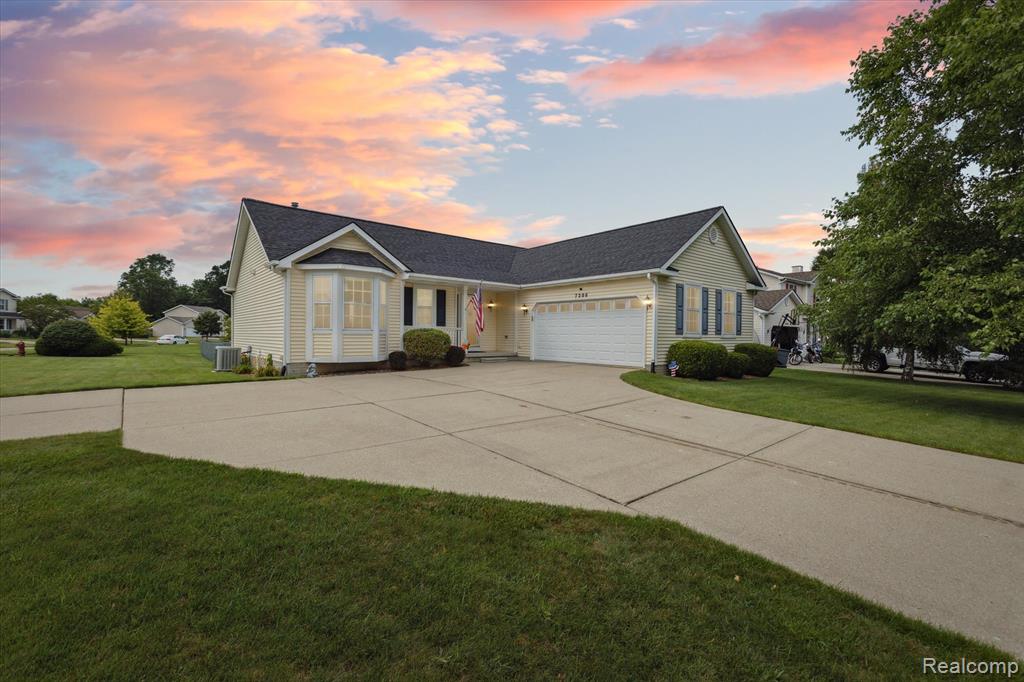 7206 Glen Oak Court, Grand Blanc, MI 48439 — front exterior