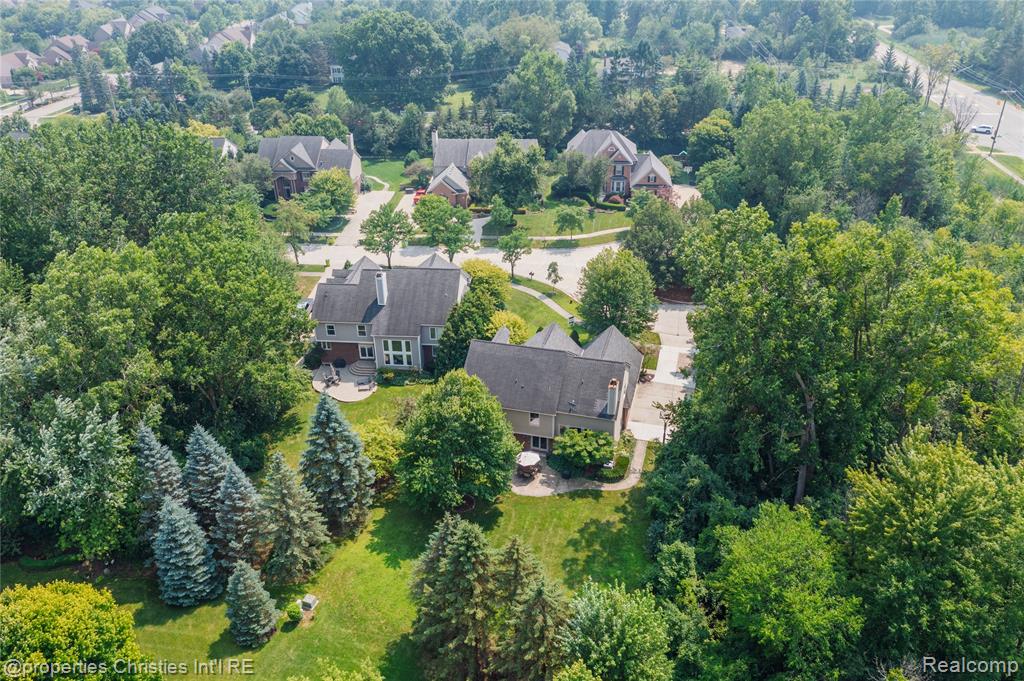 47320 Autumn Park Court, Novi, MI — Photo 57