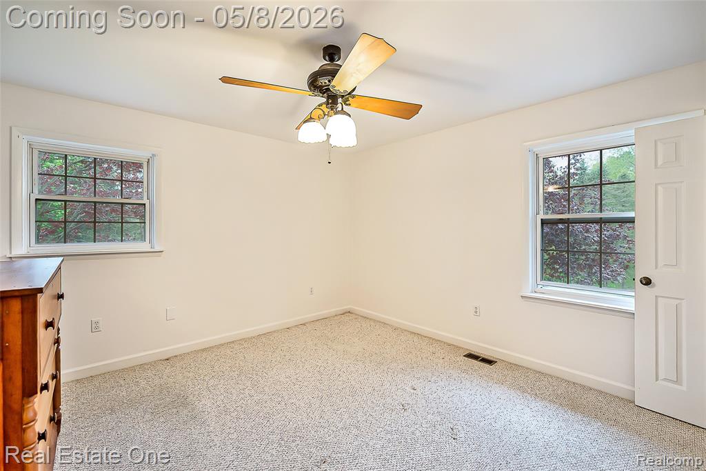 12909 Haven Drive, South Lyon, MI 48178 — Photo 18