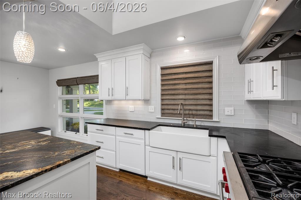 3797 S Darlington Road, Bloomfield Hills, MI 48301 — Photo 11