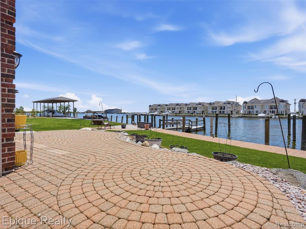 33124 N River Road, Harrison Township, MI — Photo 56
