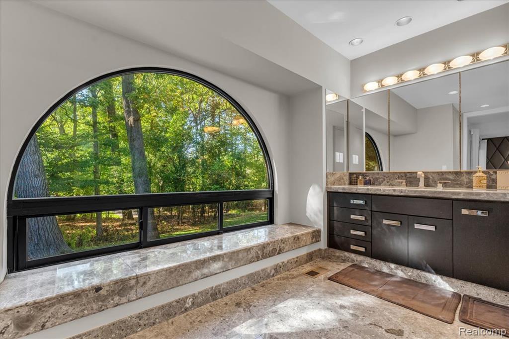 965 BLOOMFIELD WOODS, Bloomfield Hills, MI 48304 — Photo 26