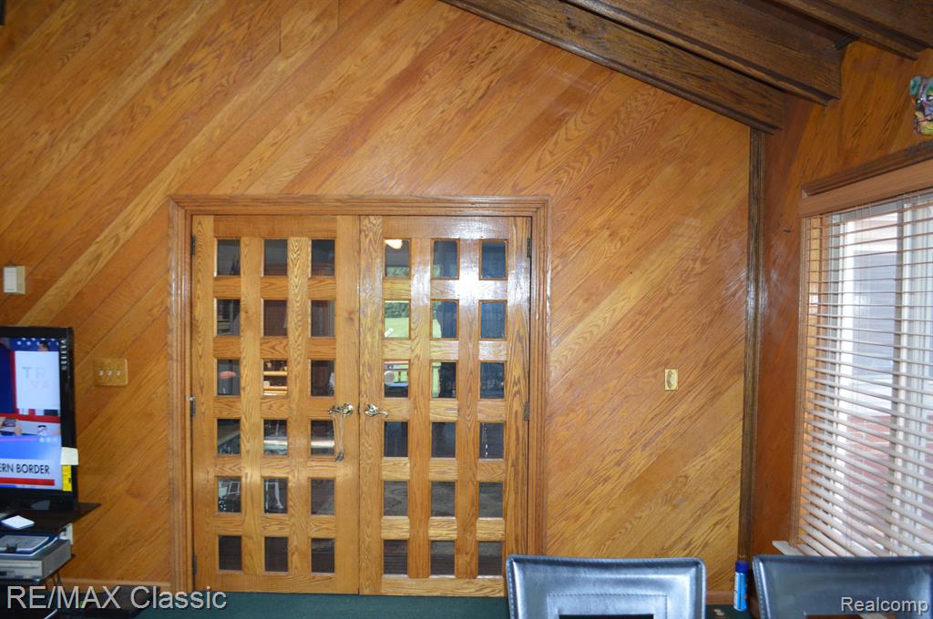 56000 9 MILE Road, South Lyon, MI 48178 — Photo 18