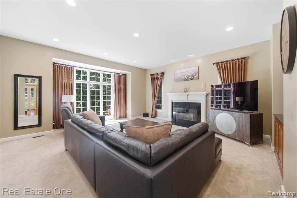 472 Timbermill Lane, Howell, MI 48843 — Photo 10