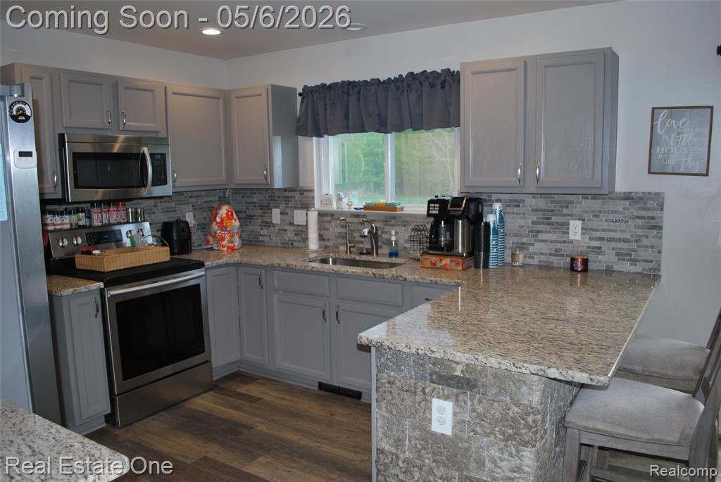 42998 Bradley Drive, Van Buren, MI 48111 — Photo 13