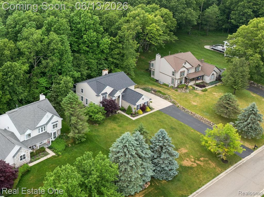 1972 Woodridge Court, Highland, MI — Photo 54