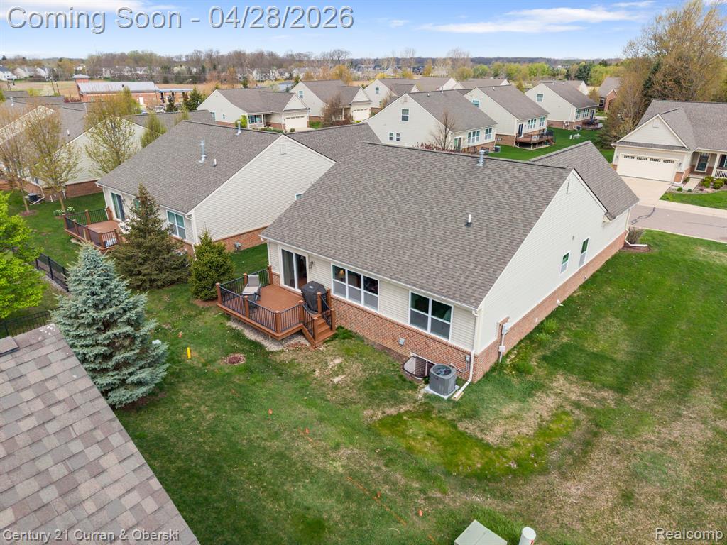 1091 Paddock Drive, South Lyon, MI 48178 — Photo 52