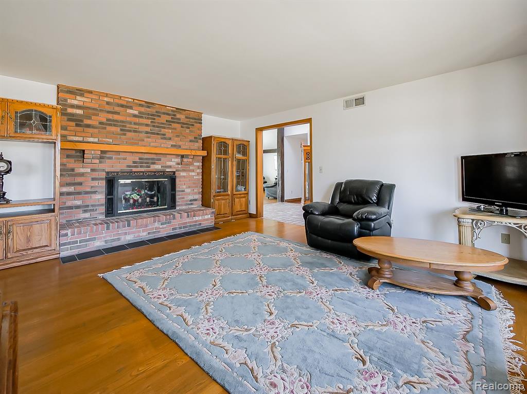 3800 READY Road, South Rockwood, MI — Photo 19