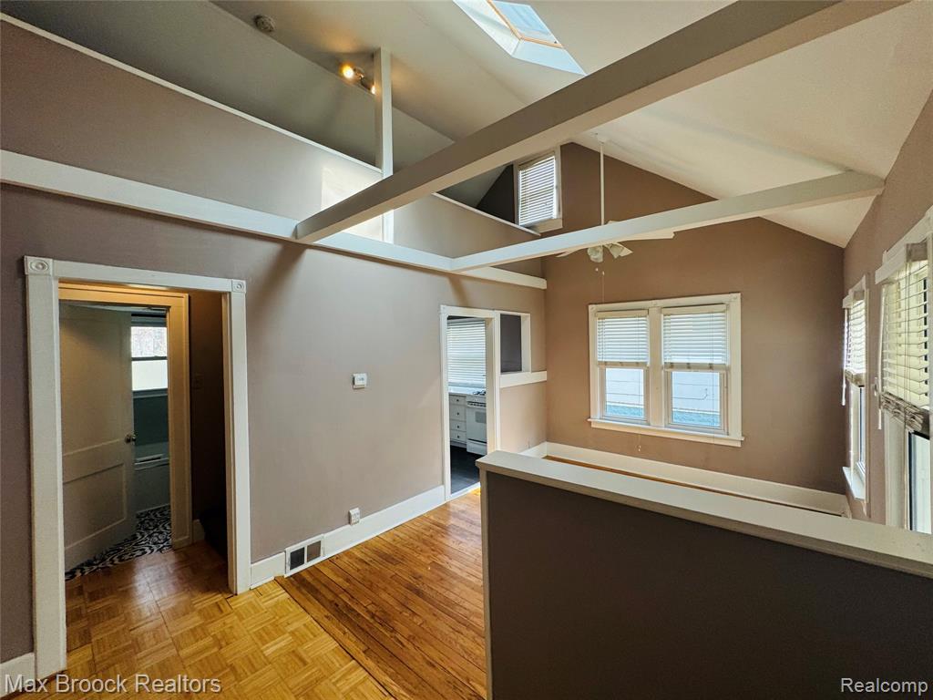 510 Stratford Road, Ferndale, MI 48220 — Photo 2