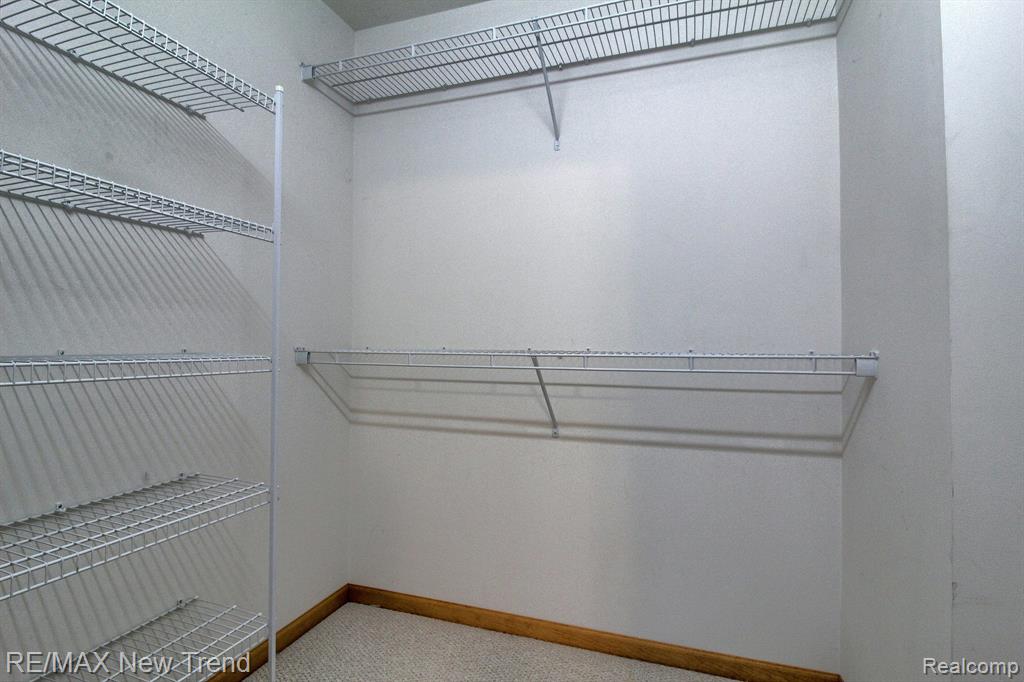 508 HEARTWOOD Lane, Saline, MI 48176 — Photo 24