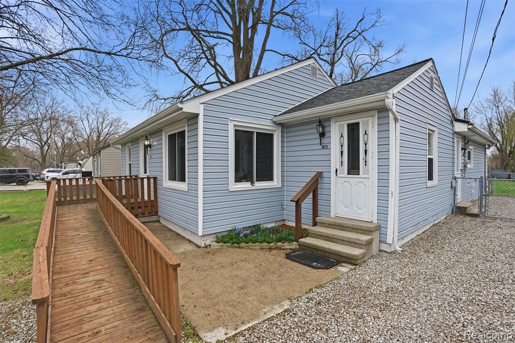 1028 Carlton Drive, Milan, MI 48160 — Photo 27