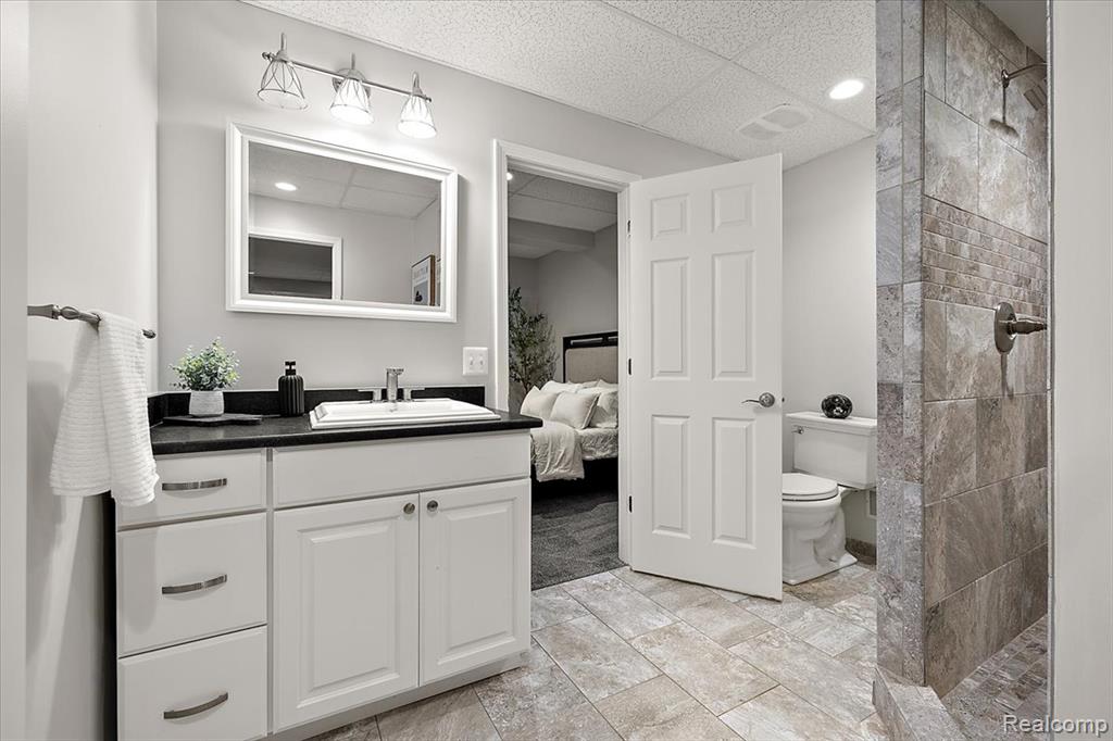 4404 Navin Field Lane, Troy, MI 48085 — Photo 44