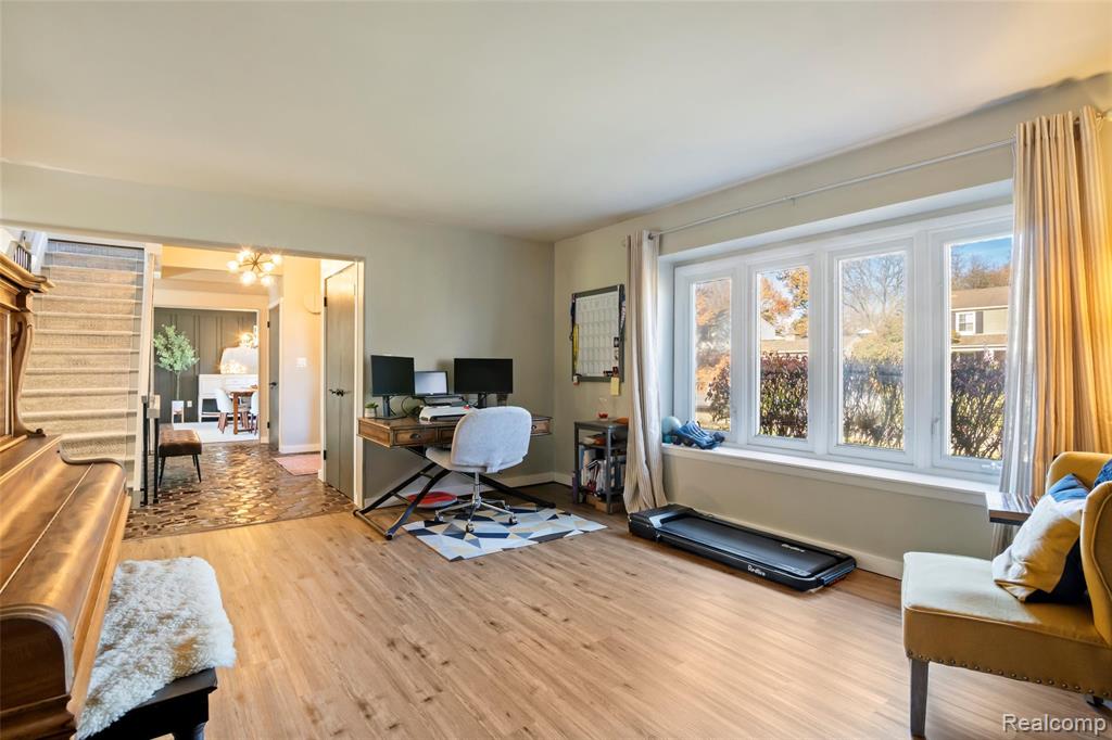 42085 Banbury Road, Northville, MI 48168 — Photo 27