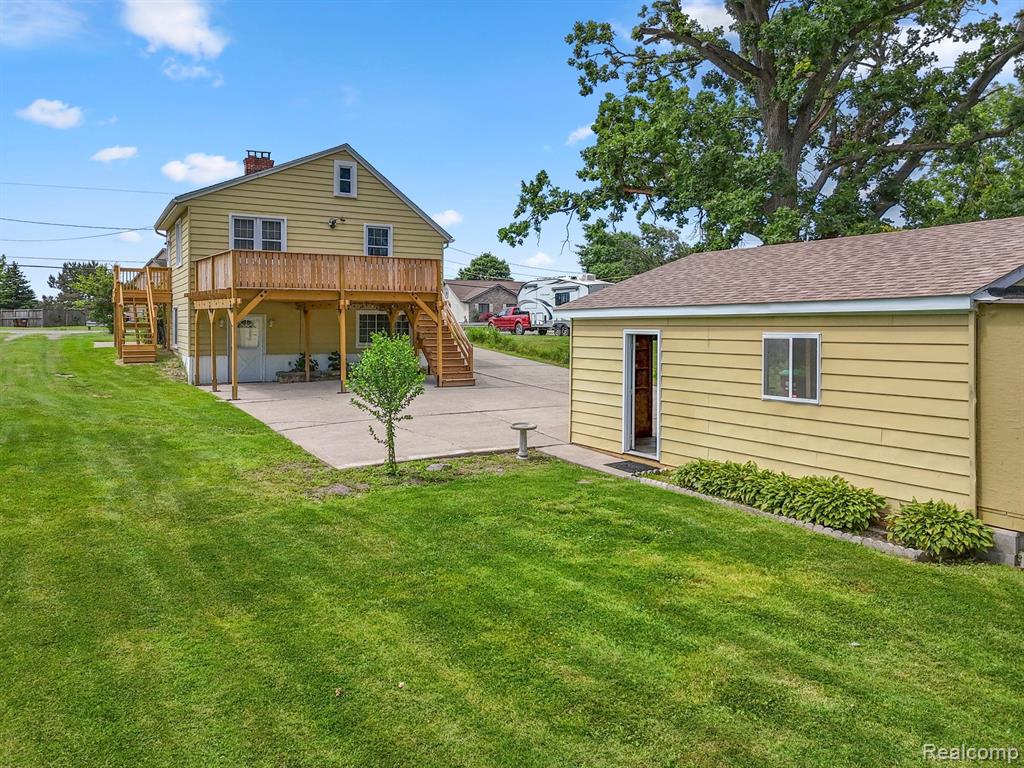 7215 S HURON RIVER Drive, South Rockwood, MI — Photo 52