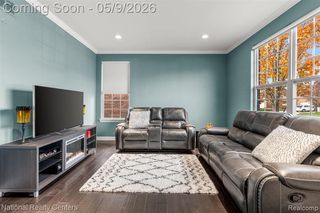 17632 Goldeneye Drive, Clinton Twp, MI 48038 — Photo 8