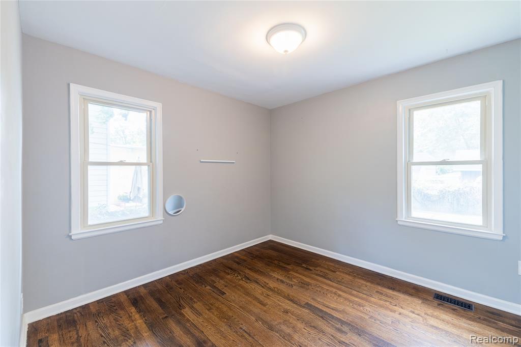 8729 Bellevue Road, Grosse Ile, MI 48138 — Photo 16