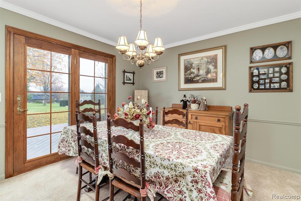 682 Heritage Lane S, Rochester Hills, MI 48309 — Photo 10