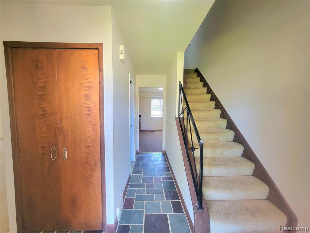 3458 Common Road, Warren, MI 48092 — Photo 9