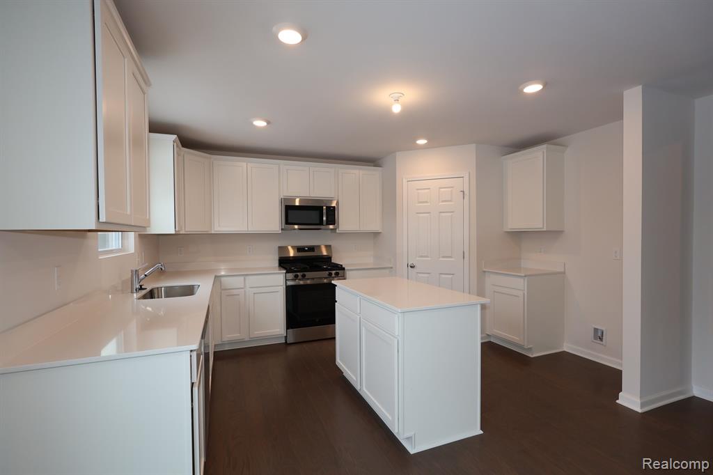 54757 Mockingbird, Chesterfield, MI 48047 — Photo 5