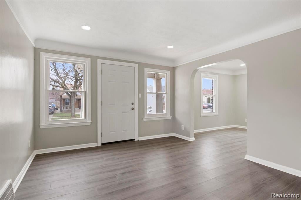 8131 COYLE Street, Detroit, MI 48228 — Photo 5