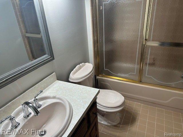 40015 VACHON Drive, Sterling Heights, MI 48313 — Photo 23