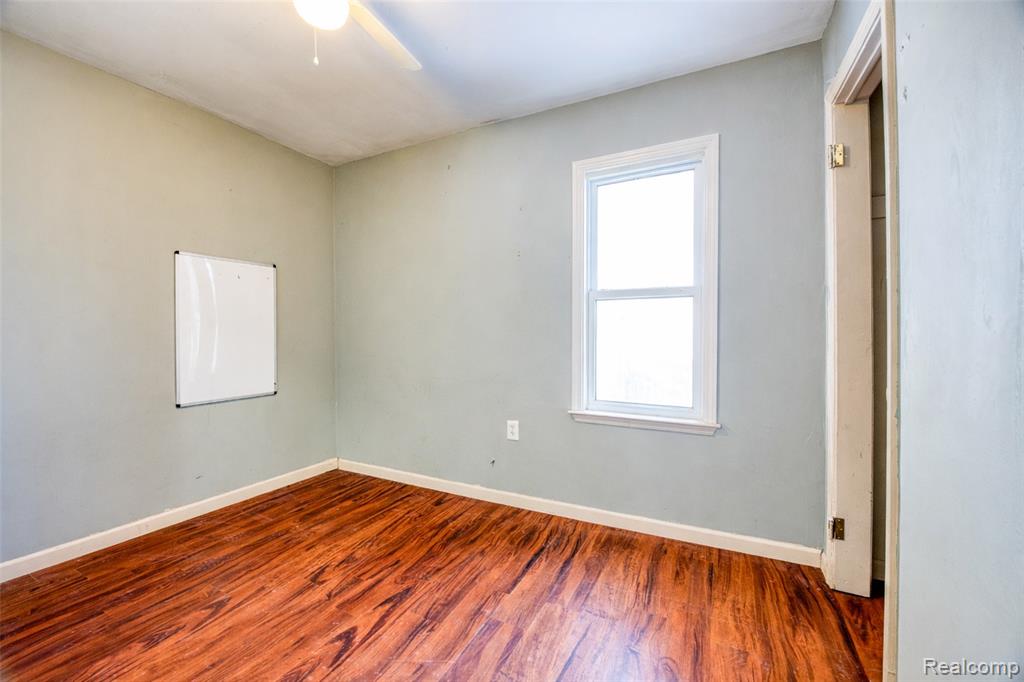 7536 Wilkie Street, Taylor, MI 48180 — Photo 21