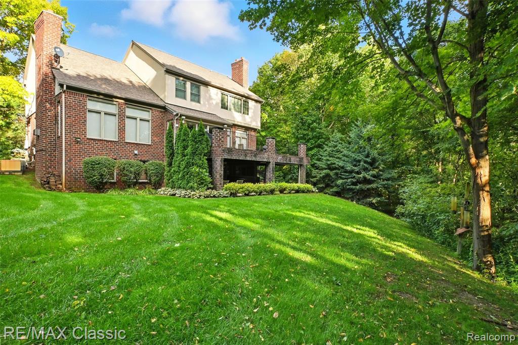 8033 Pine Ridge Court, Northville, MI 48168 — Photo 46