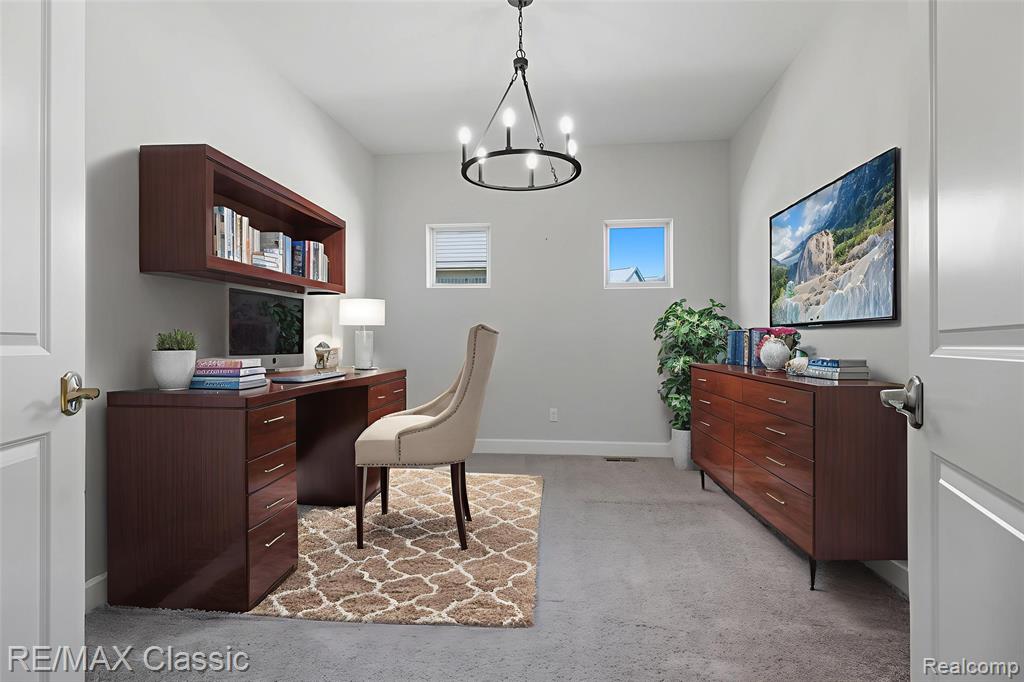 24530 Pinnacle Circle, 25, South Lyon, MI 48178 — Photo 13