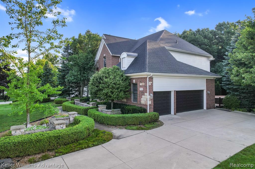 47232 MERION Circle, Northville, MI 48168 — Photo 78
