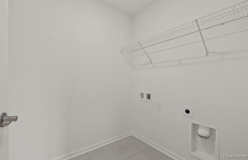 5555 E Spaniel Drive, Ann Arbor, MI 48108 — Photo 22