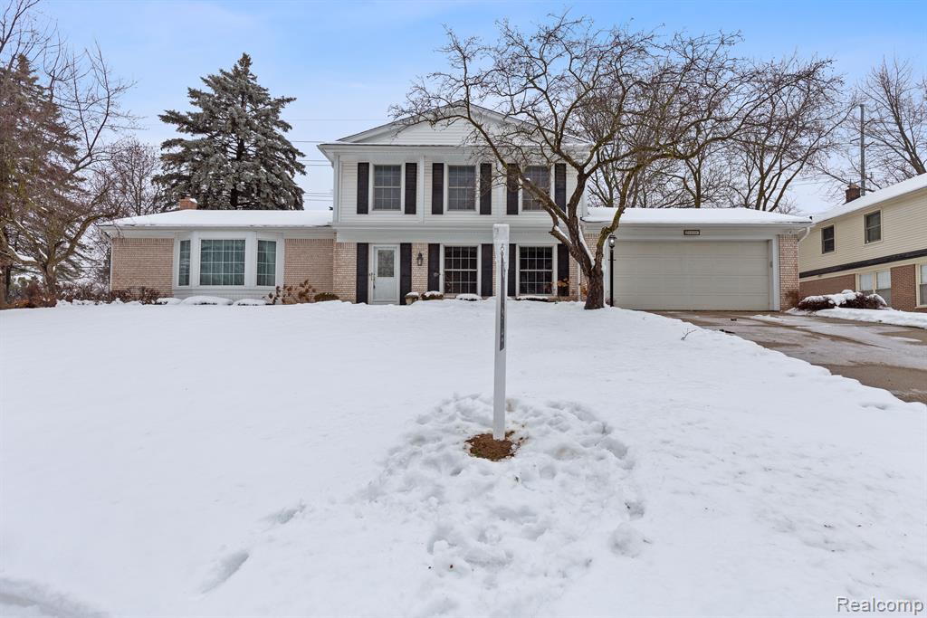 42126 BAINTREE Circle, Northville, MI 48168 — Photo 3