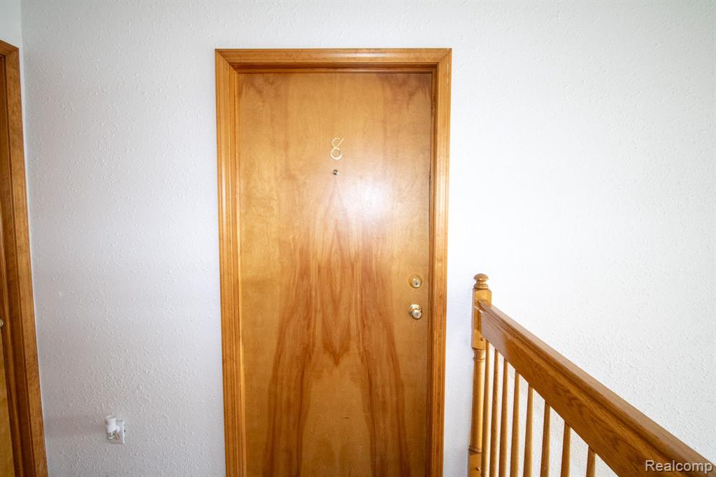 9602 Sawgrass Court, Unit #8, Belleville, MI 48111 — Photo 5